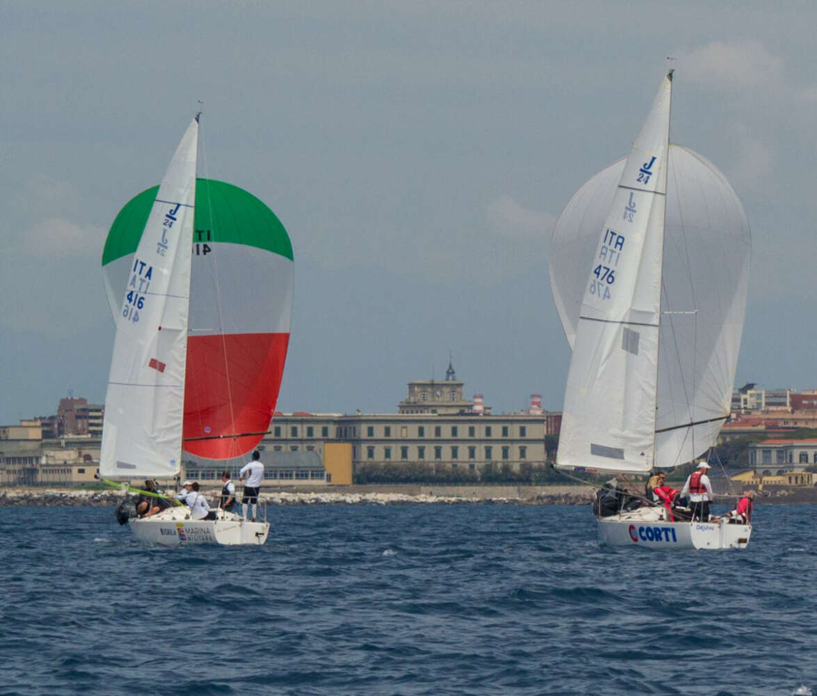 Fervono I Preparativi I Vista Del Trofeo J L N I Livorno Nautica