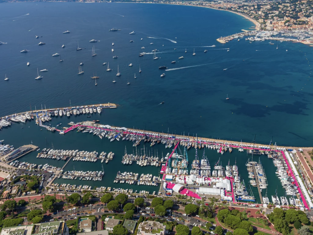 Scopri il Cannes Yachting Festival 2024, il più grande salone nautico in acqua d'Europa, dal 10 al 15 settembre.
