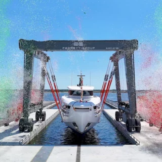 Inaugurato il nuovo scalo di Ravenna con il varo del nuovo Ferretti Yachts INFYNITO 90 M/Y LOVE di un armatore sloveno.