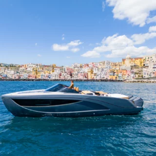 Nerea Yacht presenta NY40 Veloce al Cannes Yachting Festival: lusso, prestazioni e sostenibilità in uno yacht innovativo.