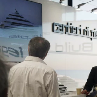 Cantieri di Pisa presenta le nuove gamme Akhir, Polaris e Saturno al Cannes Yachting Festival. Innovazione e stile.