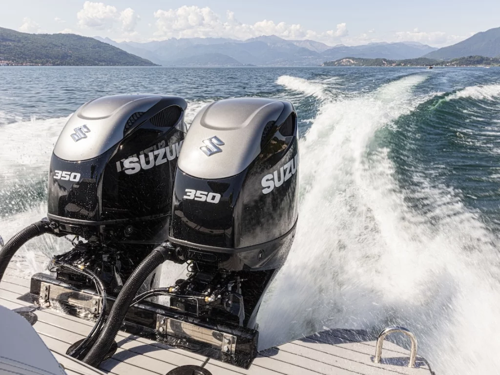 Scopri i fuoribordo Suzuki al 64° Salone Nautico di Genova: innovazione, tecnologia e prove in acqua dal 19 al 24 settembre.