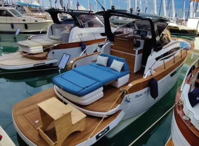 Cantiere MinÃ¬ Libeccio 9.5 Cabin