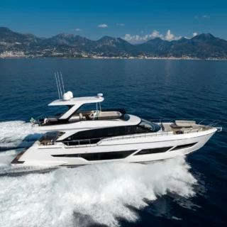 Ferretti Group al FLIBS 2024: scopri 10 yacht di lusso e due anteprime USA, tra innovazione e design Made in Italy.