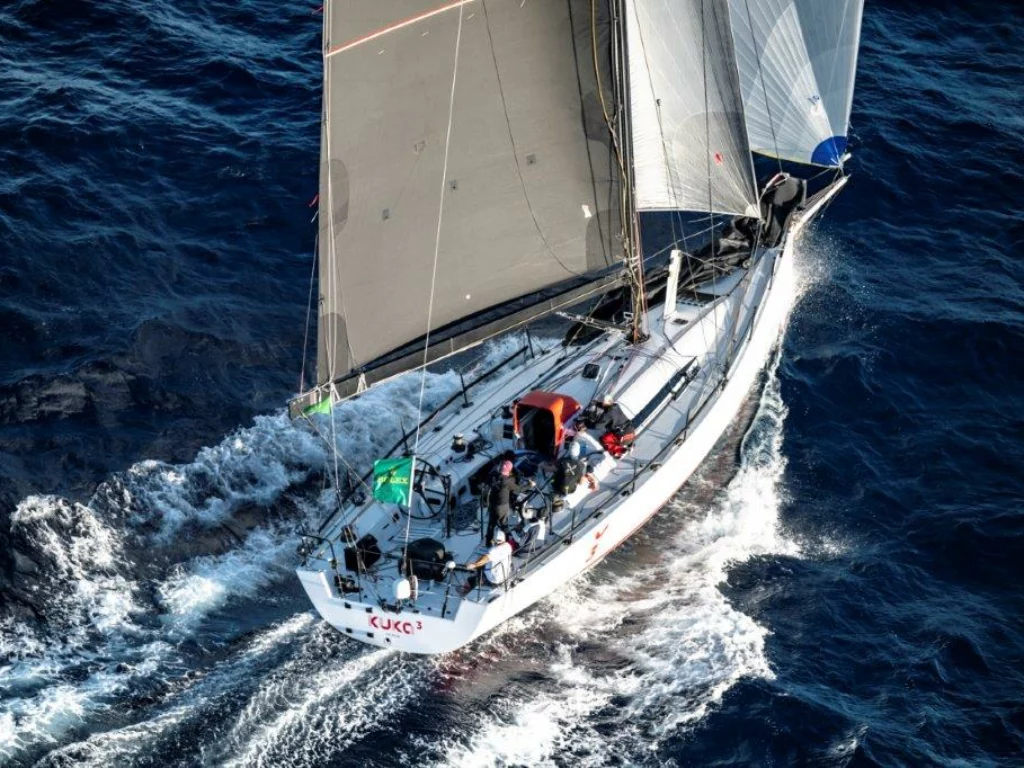 Italia trionfa alla Rolex Middle Sea Race 2024: Kuka 3 vince in ORC, Lucente primeggia in Class 40. Successi e sfide estreme.