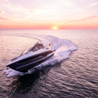 Sunseeker è stata acquisita da Orienta e Lionheart, aprendo a nuove opportunità di crescita e innovazione nel lusso.