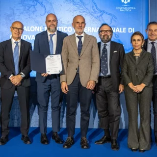 Il Salone Nautico di Genova ottiene la certificazione ISO 20121 per la gestione sostenibile dell'evento, puntando al futuro.