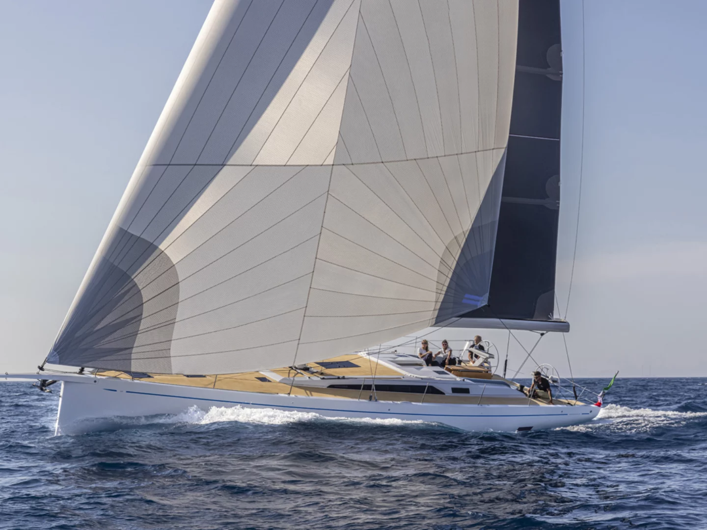 Grand Soleil Yachts presenta novità al boot Düsseldorf 2025: GS Blue, GS 52 Performance e la linea PLUS