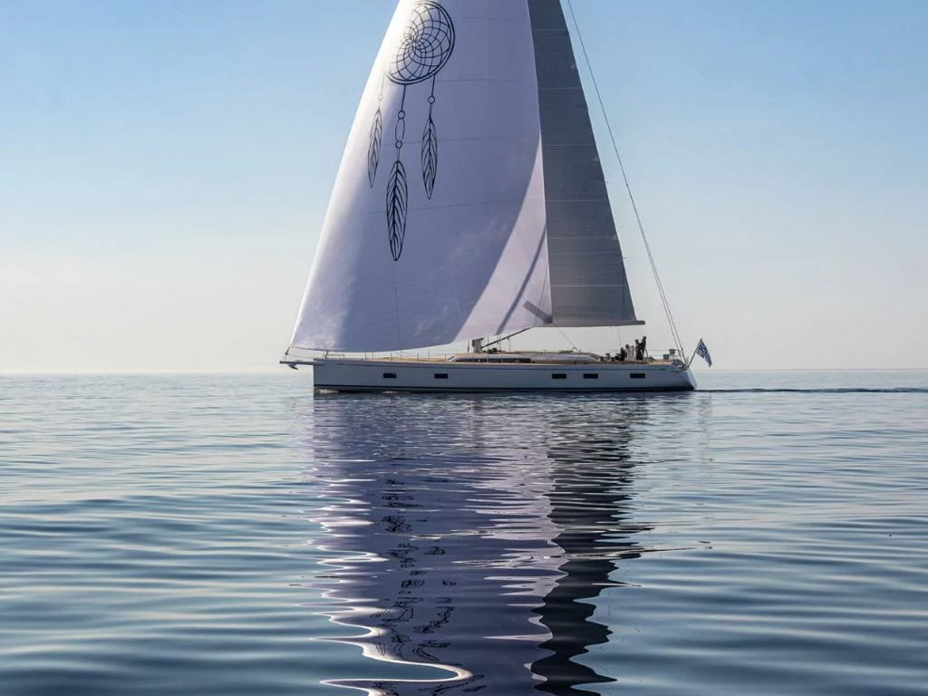 Il Swan 88 DreamCatcher vince l'Eco Award ai Boat International Awards per il suo innovativo sistema di propulsione ibrida.